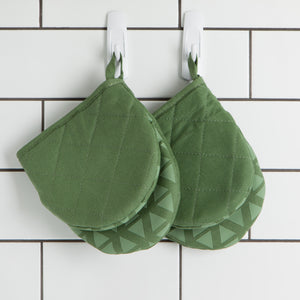 Danica Now Designs Oven Mitt Grabber, Elm Green