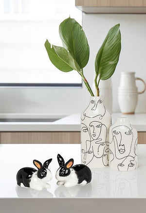 Abbott Salt & Pepper Shaker Set, Dutch Rabbits