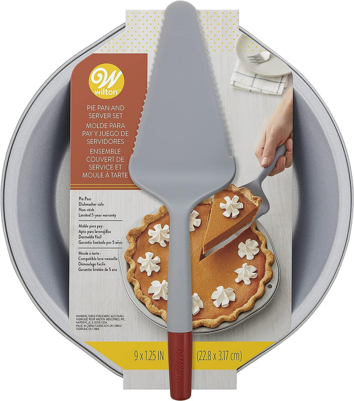 Wilton Pie Pan with Server 9 Inch