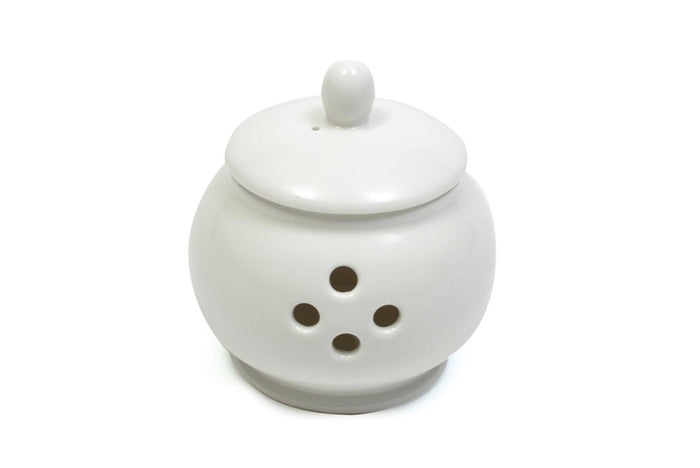 Maxwell & Williams White Basics Garlic Keeper White with Lid