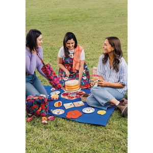 Danica Jubilee Apron Adult Maisie, Poppy