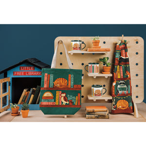Danica Jubilee Lidded Mug, Book Club