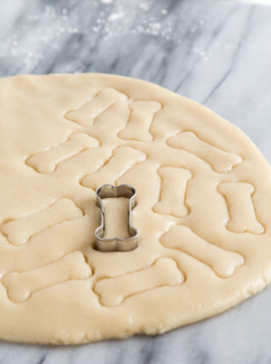 Fox Run Cookie Cutter, Mini Dog Bone 1.5 Inch