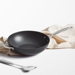 Le Creuset Toughened Nonstick Pro Stir Fry Pan 30 cm | 12 Inch