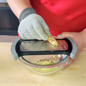Microplane Mixing Bowl Fine Grater