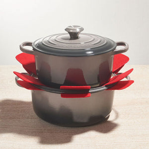 Le Creuset Cookware Protectors Set of 3, Cerise