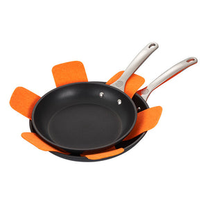 Le Creuset Cookware Protectors Set of 3, Cerise