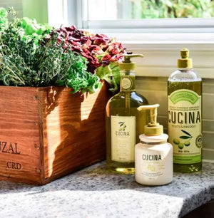 Cucina Regenerating Hand Cream, Lime Zest & Cypress