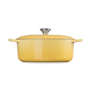 Le Creuset Oval Dutch Oven 4.7L, Camomille