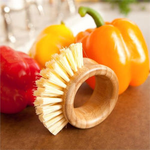 Full Circle 'The Ring' Vegetable Brush