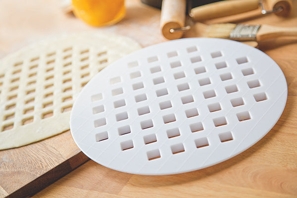 Fox Run Lattice Pie Top Cutter 10"