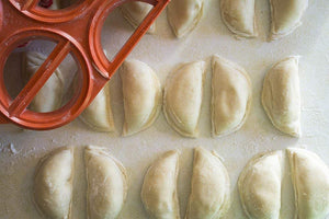 Hunky Bill's Big Perogie Maker (18)