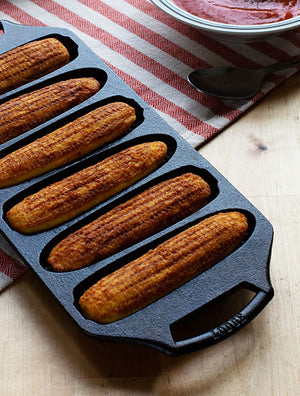 Lodge Cast Iron Seasoned Cornstick Pan