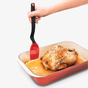 Dreamfarm Basting Brush 'Brizzle', Red
