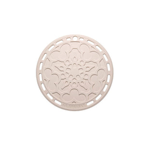 Le Creuset Silicone French Trivet, Meringue