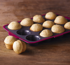 Trudeau Structure Silicone™ PRO Muffin Pan 12-Cup