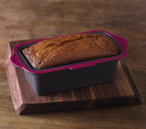 Trudeau Structure Silicone™ PRO Loaf Pan 8.5 x 4.5 Inch