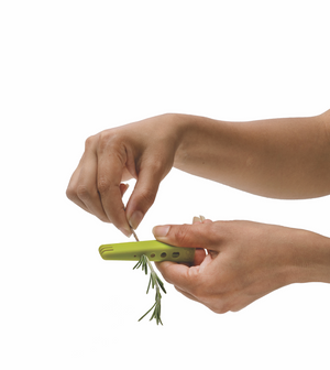 Joie Herb Mini Scissors with Sheath