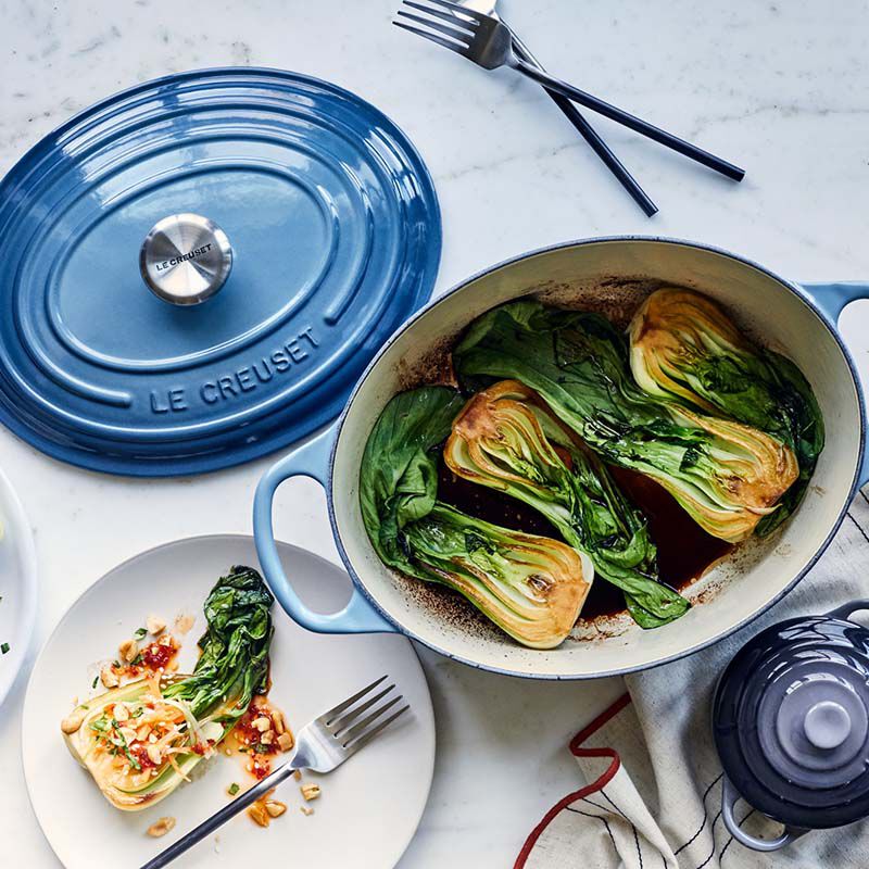 Oval dutch oven cast iron sale