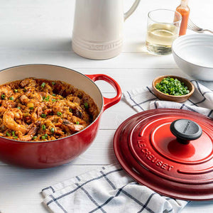 Le Creuset Shallow Round Dutch Oven 6.2L, Cerise